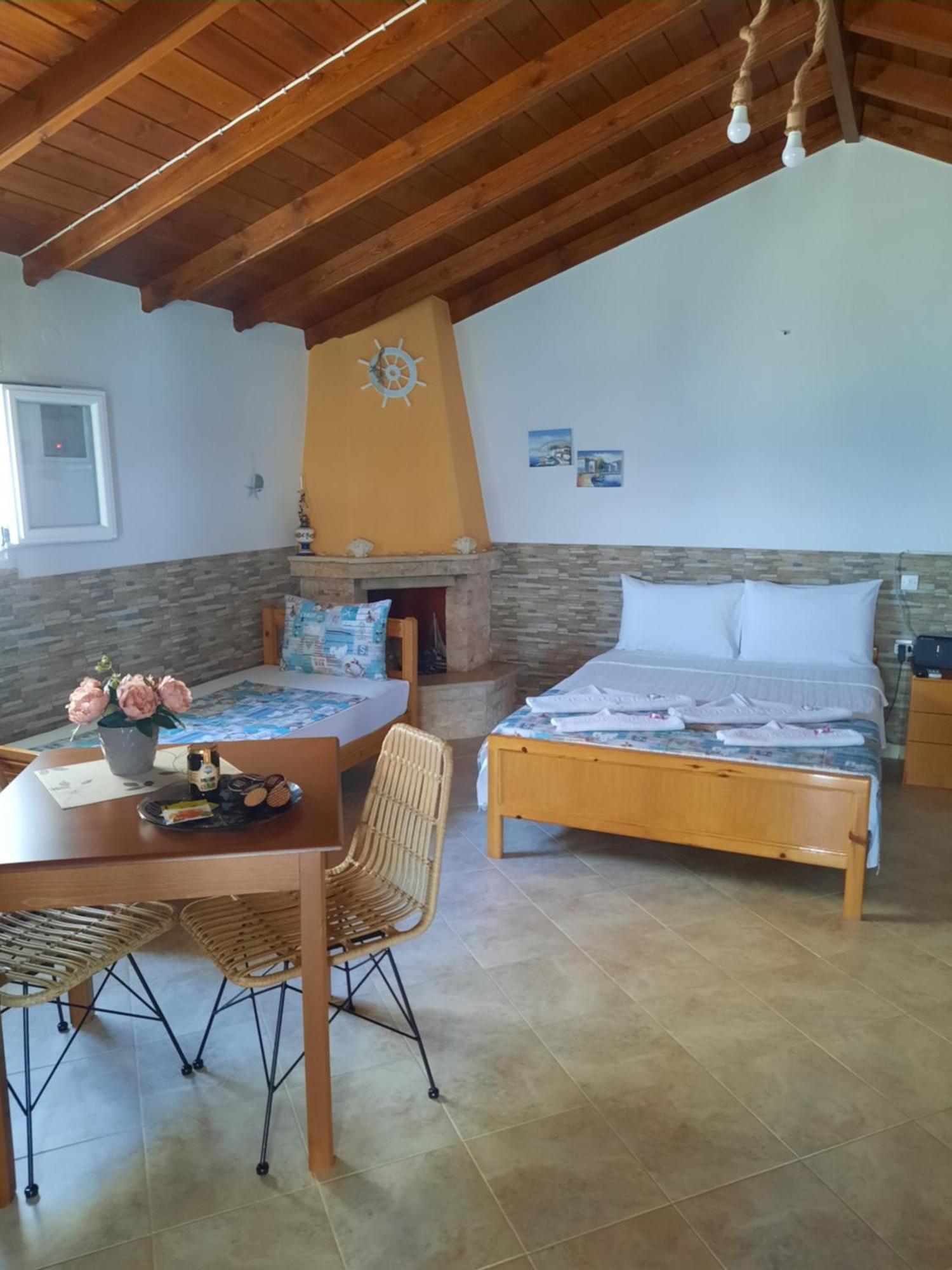 Avgoustos Beach House Skala Kallirakhis Exterior photo